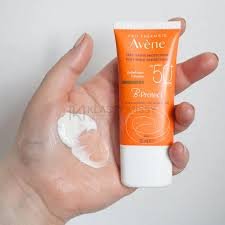 AVENE B PROTECT SPF50+